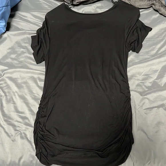 Maternity Shirt - Picture 2 of 3